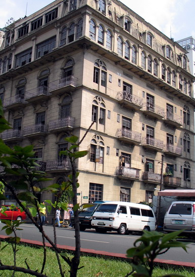 manila luneta hotel