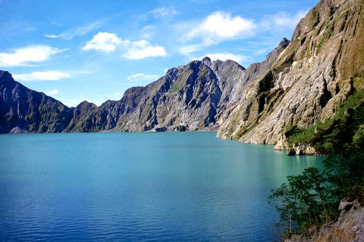 Mount Pinatubo Adventure travel and tour packages