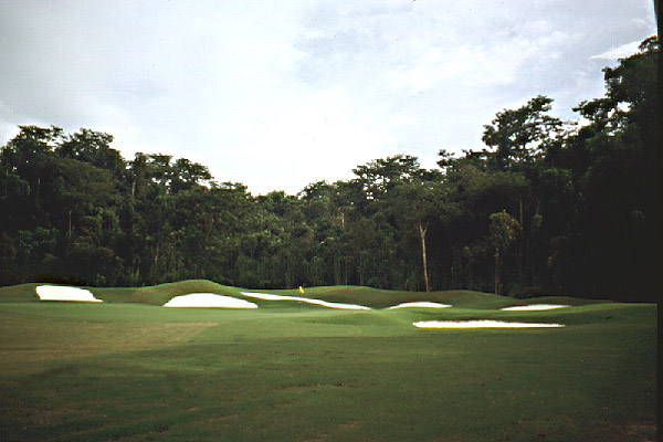 subic golf course